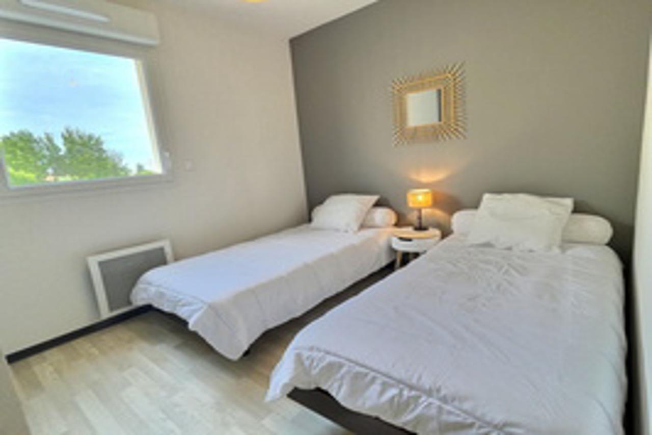 Vacanceole - Residence La Dune Serignan Exterior photo